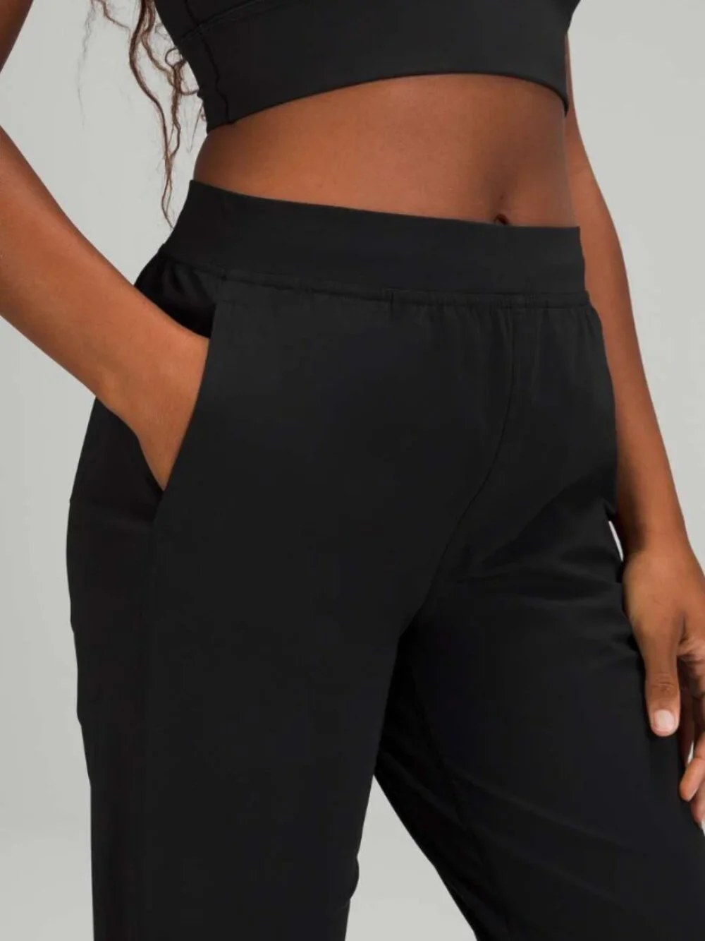 Lululemon Sz 0 Adapted State High-Rise Jogger Crop Black - Picture 5 of 5